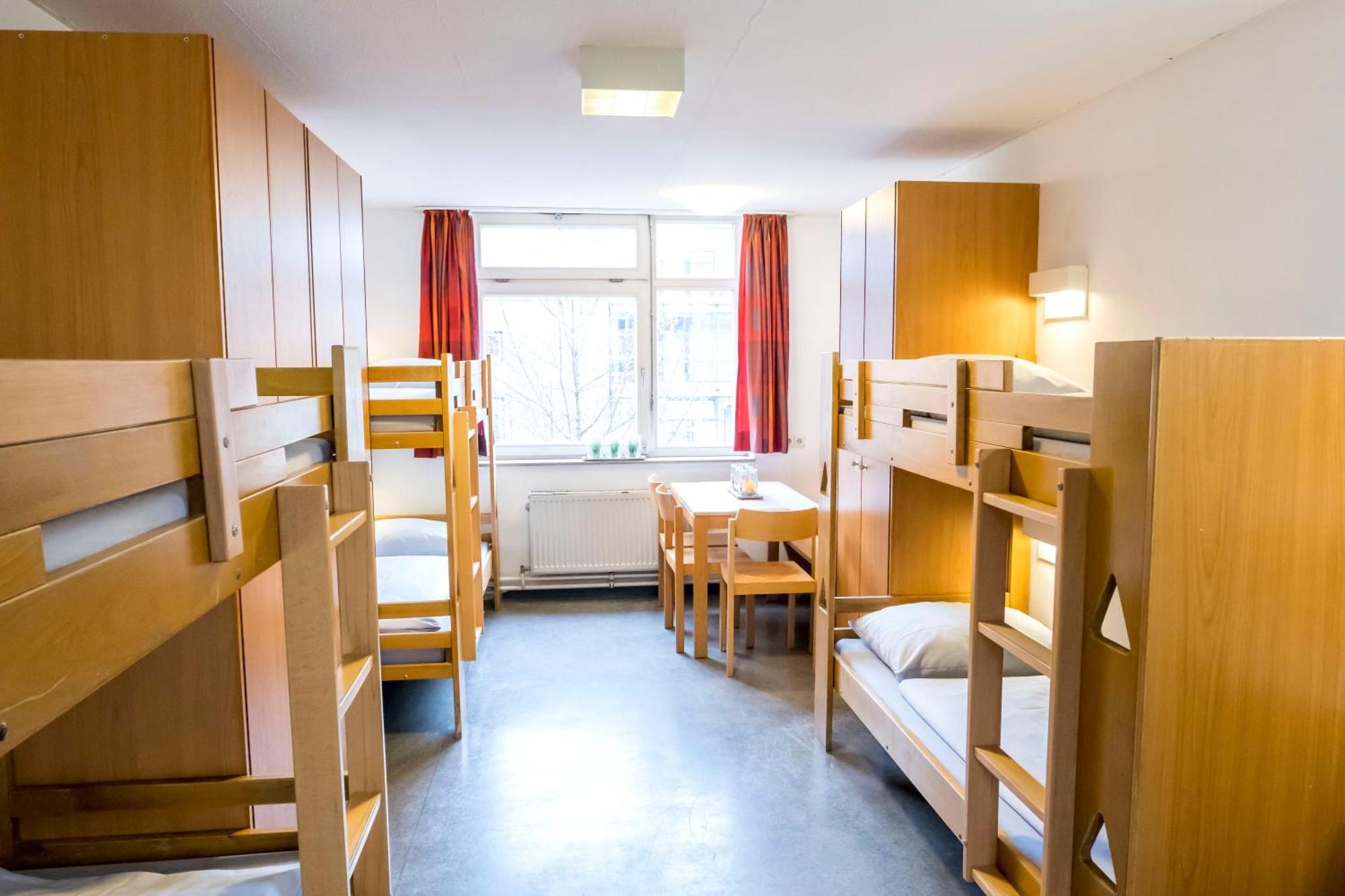 Jugendherberge Hamburg Horner Rennbahn Екстериор снимка